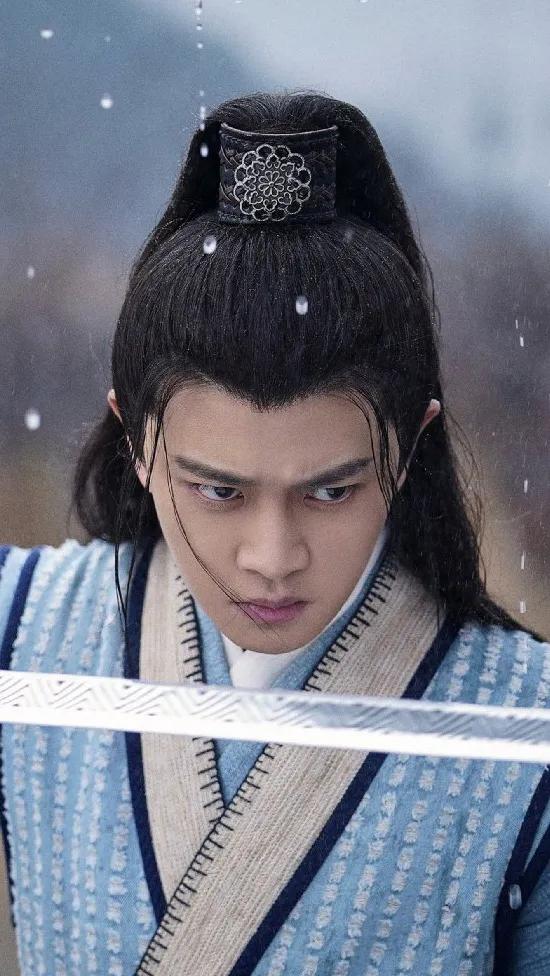 一“任”千面，盤點任嘉倫45度眼神殺，確定是一個人演的嗎？