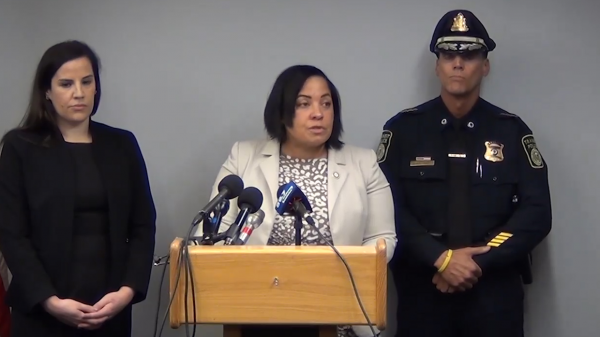 精英亞裔學霸跳樓殞命，女友發4.7萬“催自殺”簡訊，判決曝光