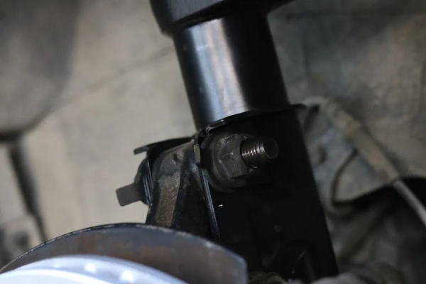 「情懷玩車」2005年老款CRV翻新復活日記,至死返生,終成神話 「情懷玩車」2005年老款CRV翻新復活日記,至死返生,終成神話