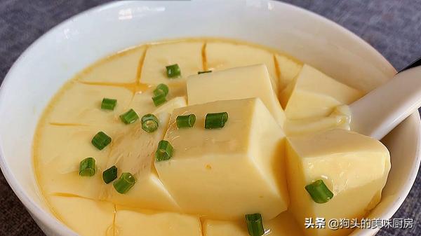 水蒸蛋總是不成型，老廚師教我一招，蒸出來比豆腐還嫩，入口即化