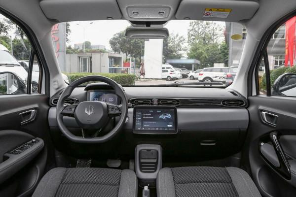 買菜接娃“神器”,零跑T03續航超400km,搭載多項智慧配置 買菜接娃“神器”,零跑T03續航超400km,搭載多項智慧配置