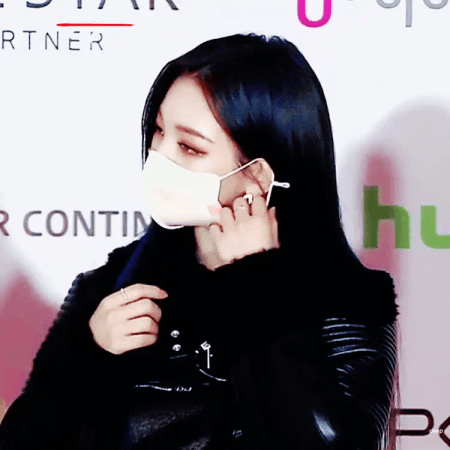 看完韓圈紅毯,才知道女明星的生圖有多內卷 看完韓圈紅毯,才知道女明星的生圖有多內卷