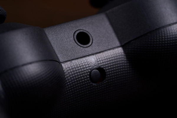 Xbox遊戲愛好者福音：八位堂Pro 2 有線手柄來啦