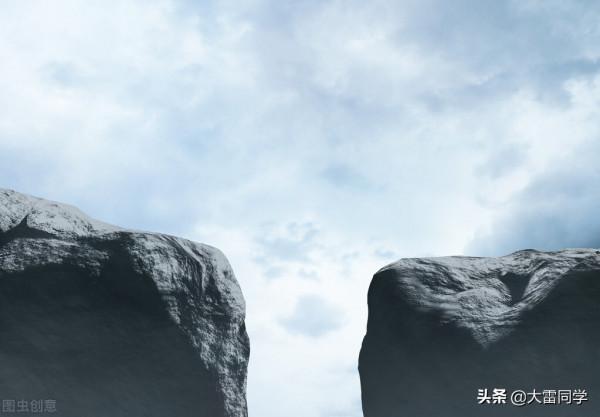 正在被房產拖入深淵的炒房一族