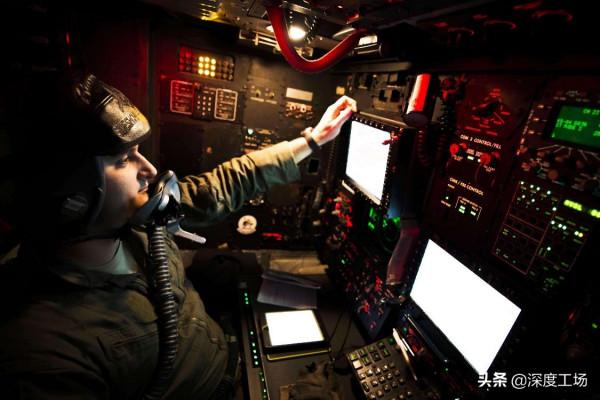 俄烏髮生軍事衝突，美軍隱身轟炸機會空襲頓巴斯？俄軍如何反制？