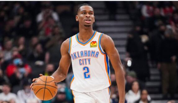 亞歷山大：灰熊整場傳球軟綿綿，我留到最重要時候搶斷他們