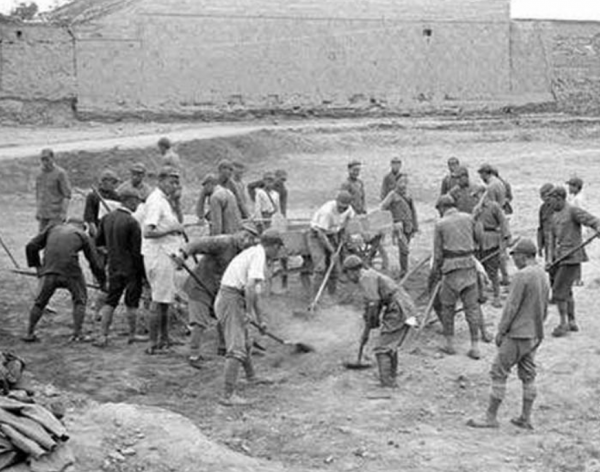 新四軍產的香菸“飛馬”有多受歡迎？敵佔區排長隊，能用煙換情報