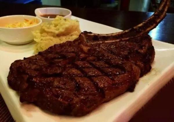 系列遊記 波·塞·黑篇（三）陽光下的蘇博蒂查