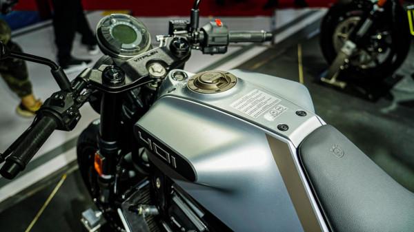 凱蒂貓給的勇氣，很貴的單缸胡斯瓦納401趕腳咋樣？