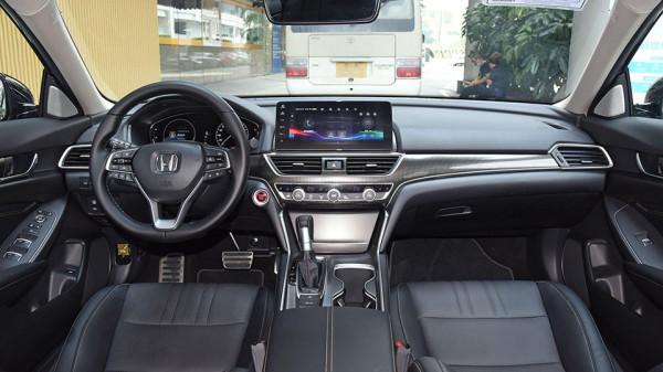 低配更猛更便宜,但還是高配更值,本田新款雅閣購車手冊 低配更猛更便宜,但還是高配更值,本田新款雅閣購車手冊