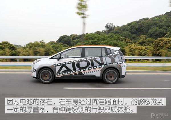 十萬元比軒逸、飛度更好的選擇 好開好看空間還大 十萬元比軒逸、飛度更好的選擇 好開好看空間還大