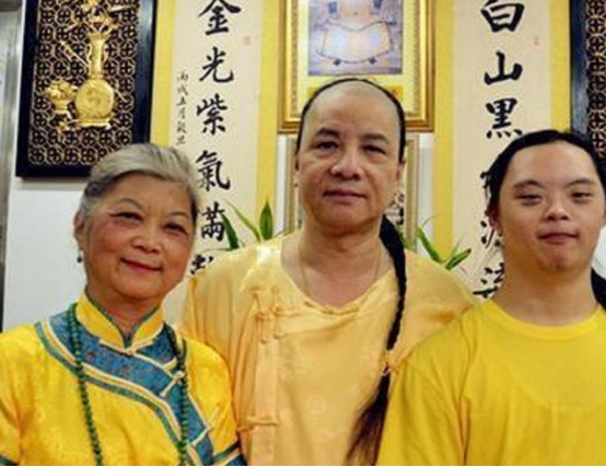 多爾袞十世孫,為保皇室血脈純正不娶漢女,向國家索要故宮遺產 多爾袞十世孫,為保皇室血脈純正不娶漢女,向國家索要故宮遺產