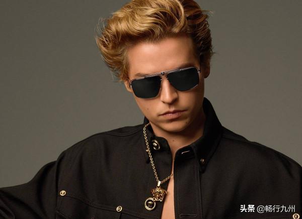 範思哲與 Cole Sprouse 聯手打造男士膠囊系列