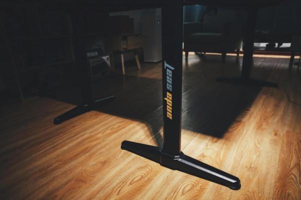 一切只為生產力:安德斯特L型電競桌初體驗 一切只為生產力:安德斯特L型電競桌初體驗