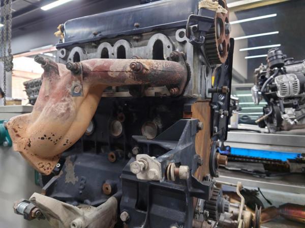 忙裡偷閒｜完美修復一臺桑塔納旅行版的發變系統，結尾治癒強迫症