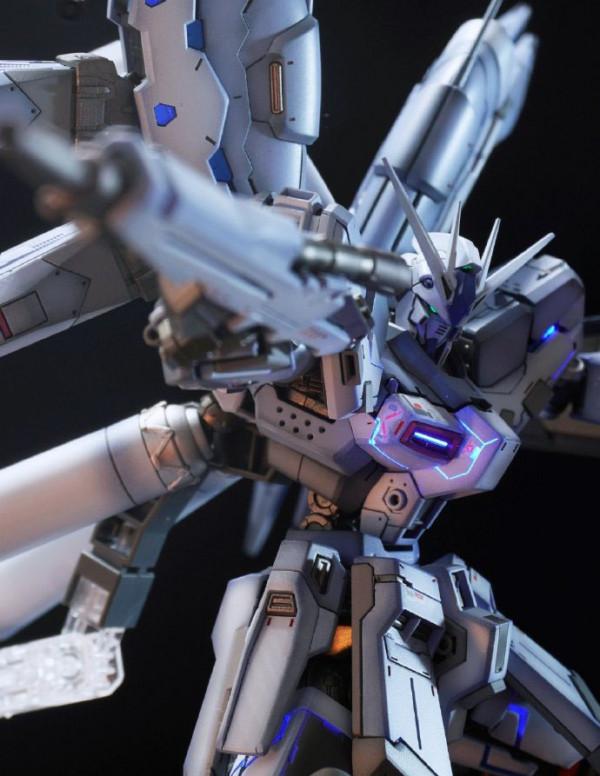 機動戰士海牛高達，仿精神力骨架塗裝