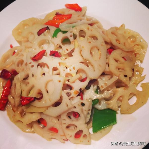 元旦親友聚餐，湖北老鄉學起來，6菜1湯家鄉味吃起來，團圓過新年