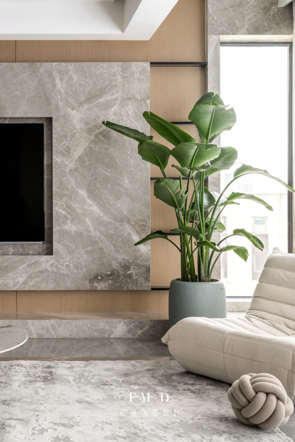 拆陽臺+打造隱形設計，145㎡精裝房最佳模板，半包15萬改造成功