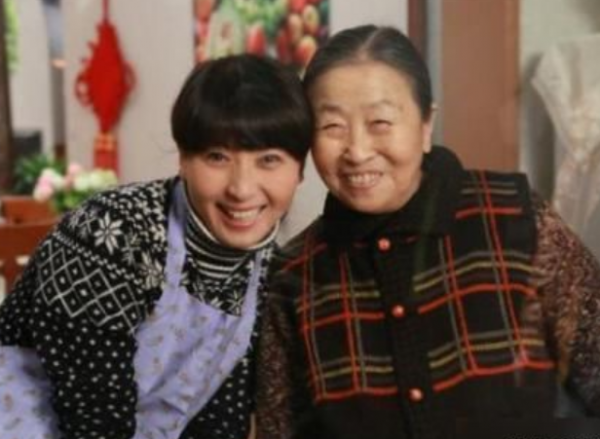 “醜娘”張少華年輕時有多美？校花級別，20歲照片簡直太美了