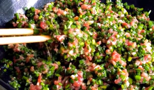 中秋吃餃子,就饞這個餡,蛋白質高開胃去消化,老人孩子要多吃 中秋吃餃子,就饞這個餡,蛋白質高開胃去消化,老人孩子要多吃