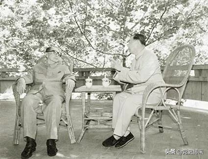 林彪康生汙衊聶榮臻是楊成武的黑後臺,毛主席聽說後:我才是楊成武的第一後臺 林彪康生汙衊聶榮臻是楊成武的黑後臺,毛主席聽說後:我才是楊成武的第一後臺