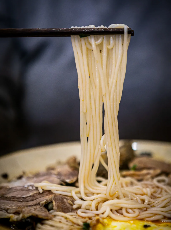 「羊湯+嗦粉」這一碗羊肉粉,老好吃了 「羊湯+嗦粉」這一碗羊肉粉,老好吃了