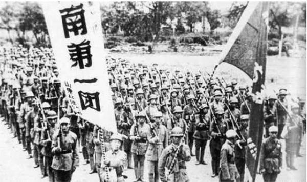 遲浩田冒險白天穿插長津湖，奪4高地僅損2人，27軍軍長：召回重用