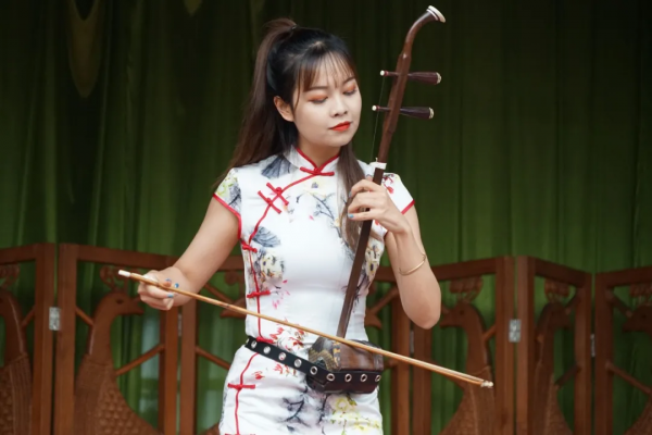 天府古鎮藝術節國慶1+7,豐富多彩的沉浸式演岀燃爆音樂文創古鎮街子! 天府古鎮藝術節國慶1+7,豐富多彩的沉浸式演岀燃爆音樂文創古鎮街子!