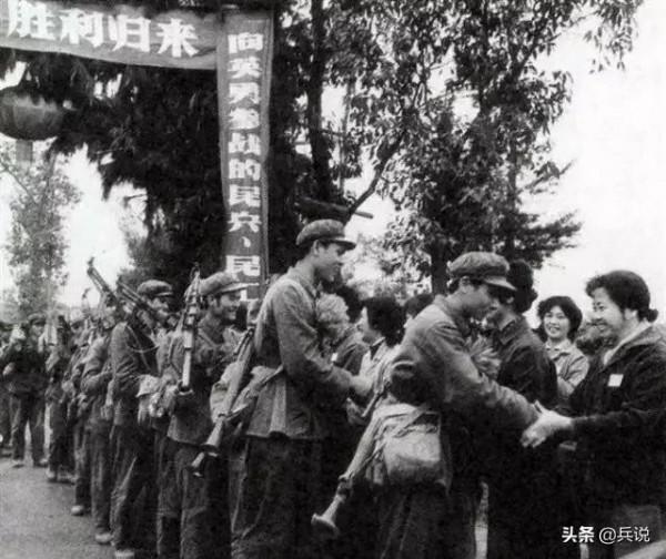 中越戰爭，蘇聯並非沒有反應：蘇軍大將帶顧問團，緊急赴河內