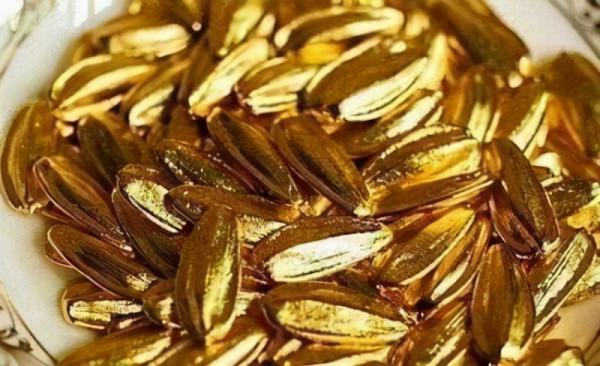 皇帝打賞的金瓜子到底有啥用，為何嬪妃們接過後會欣喜異常