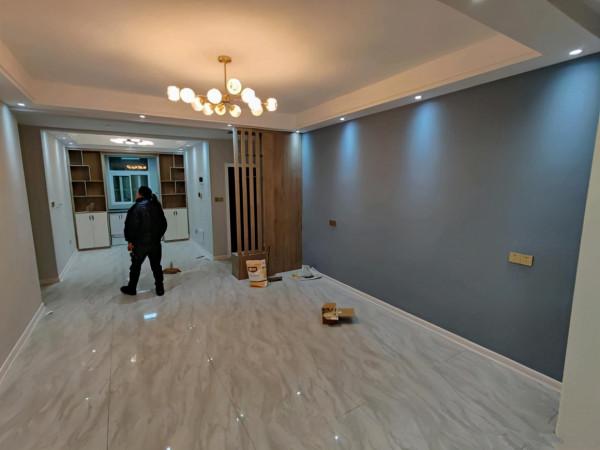 找裝修公司裝的，硬裝完成，全是從網上借鑑的，燈具是敗筆嗎？