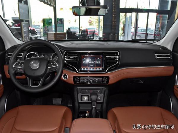 合資高階大吉普，7座2.0T四驅SUV，價格夠便宜，實拍大指揮官