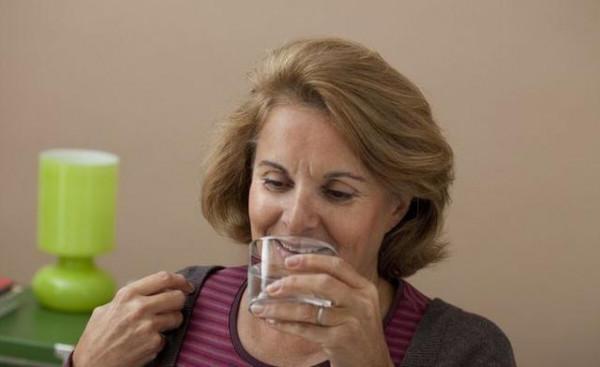 年紀大了之後，記住“不睡三覺，遠離四水”，要對身體健康負責