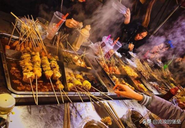 東北夜市“小吃單”!照著榜單吃,一樣一口能吃到撐 東北夜市“小吃單”!照著榜單吃,一樣一口能吃到撐