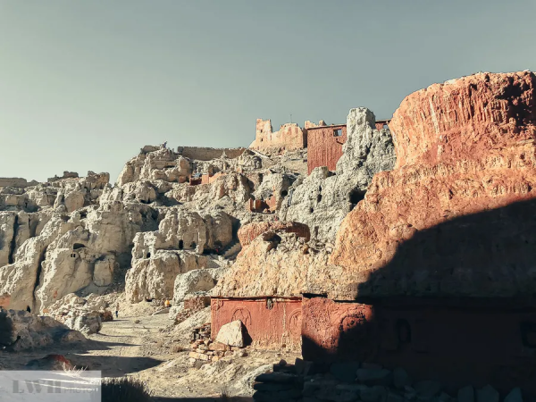 兩個人，一輛車，阿里北線無人區穿越