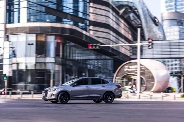 5-6萬買家用三廂車？還真有！還是合資的你不看看？