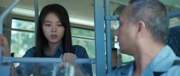 《開端》中，為什麼第一個進入迴圈的是女主？