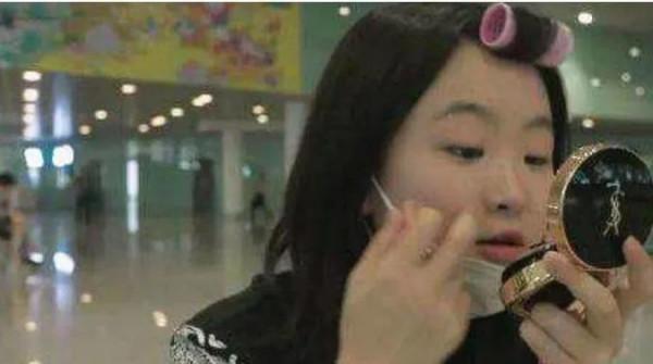 農村女孩上《變形記》染上公主病，回村後不適應，哭著要找富爸爸