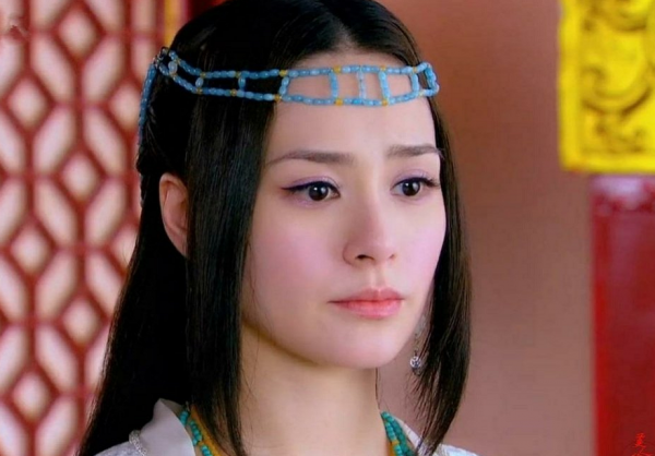 公主切髮型不要輕易留!高圓圓經典,趙麗穎甜美,楊冪翻車 公主切髮型不要輕易留!高圓圓經典,趙麗穎甜美,楊冪翻車