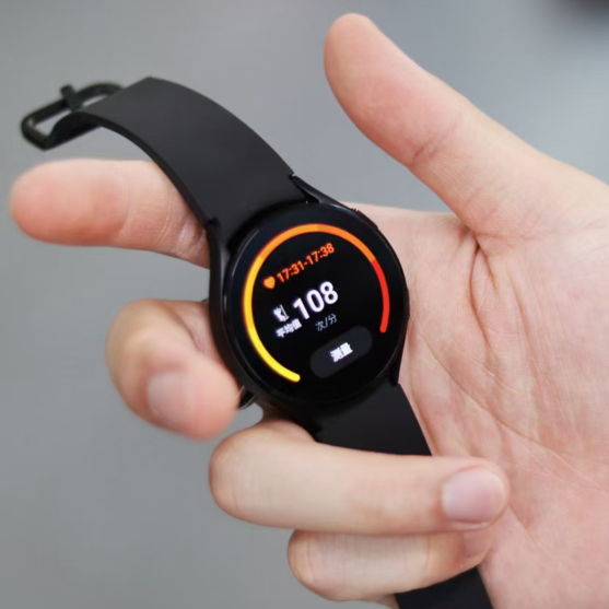 練不成肌肉男,至少裝備可以像 練不成肌肉男,至少裝備可以像