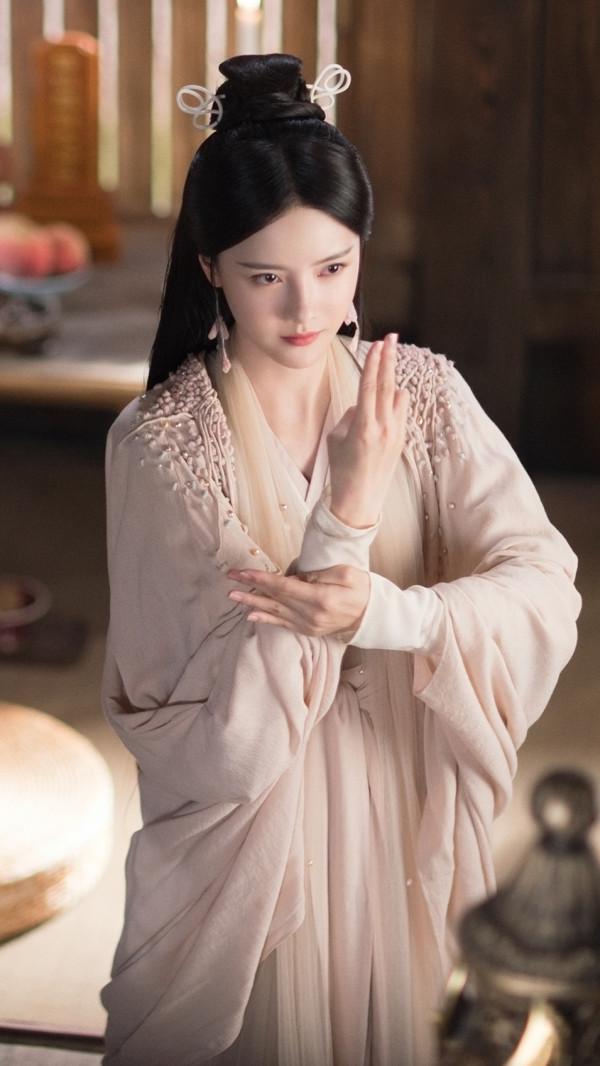 張芷溪精選古裝圖集,仙氣飄飄,過目不忘 張芷溪精選古裝圖集,仙氣飄飄,過目不忘