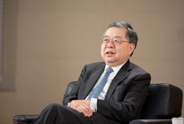 豪門兄弟情!陳曾燾繼承哥哥數十億資產,賺到千億全數還給侄子 豪門兄弟情!陳曾燾繼承哥哥數十億資產,賺到千億全數還給侄子