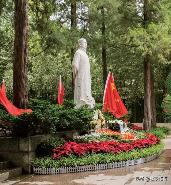 在這套書裡,你能讀懂北京也能讀懂中國 在這套書裡,你能讀懂北京也能讀懂中國