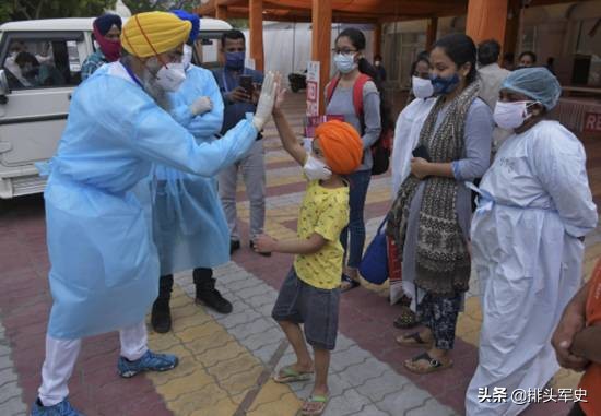 同為人口大國,13億印度人能免費看病?背後果然大有貓膩 同為人口大國,13億印度人能免費看病?背後果然大有貓膩