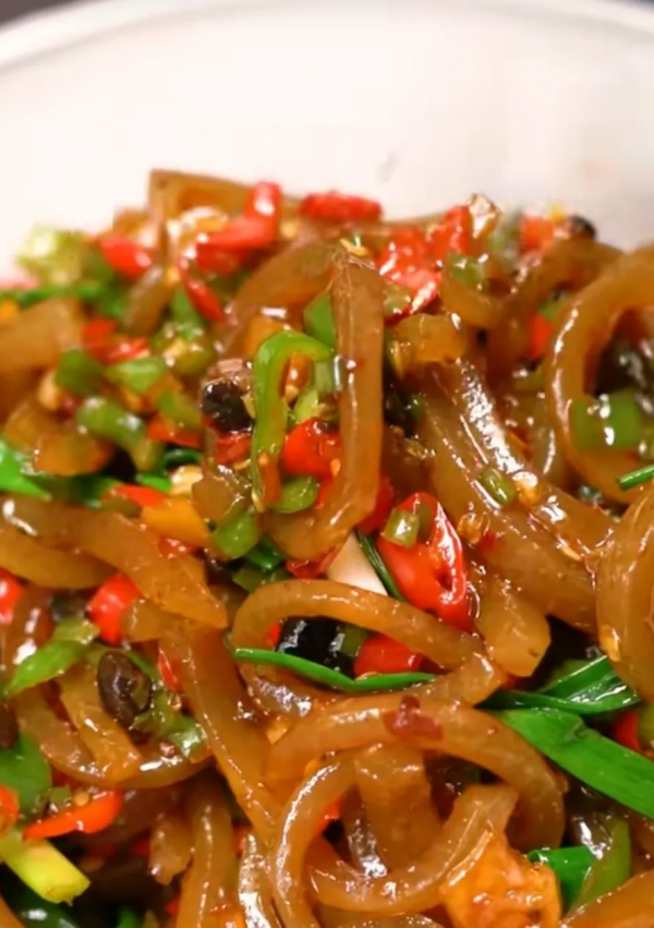 教你9種豬皮的吃法,食材便宜,做法簡單,隨便一弄比肉還香 教你9種豬皮的吃法,食材便宜,做法簡單,隨便一弄比肉還香