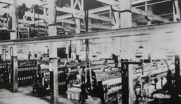 歷史上的今天 | 9月19日,完顏阿骨打,綏遠起義,第一張電腦笑臉 歷史上的今天 | 9月19日,完顏阿骨打,綏遠起義,第一張電腦笑臉