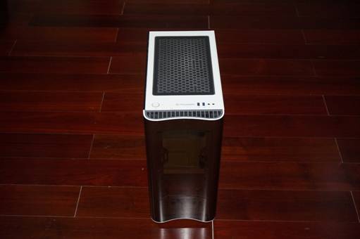 為了一盞燈換了整個電腦-盤點手裡的RGB裝置