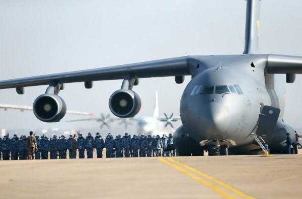 俄軍1天出動76架大型運輸機空降一個特戰旅，別國有能力模仿嗎？