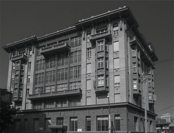 1948年景明樓案,撕掉了國民黨的遮羞布,兇手逃脫受害人卻遭判刑 1948年景明樓案,撕掉了國民黨的遮羞布,兇手逃脫受害人卻遭判刑