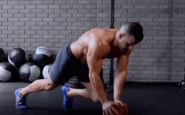 高效減脂+腹肌養成：5種登山跑動作演示